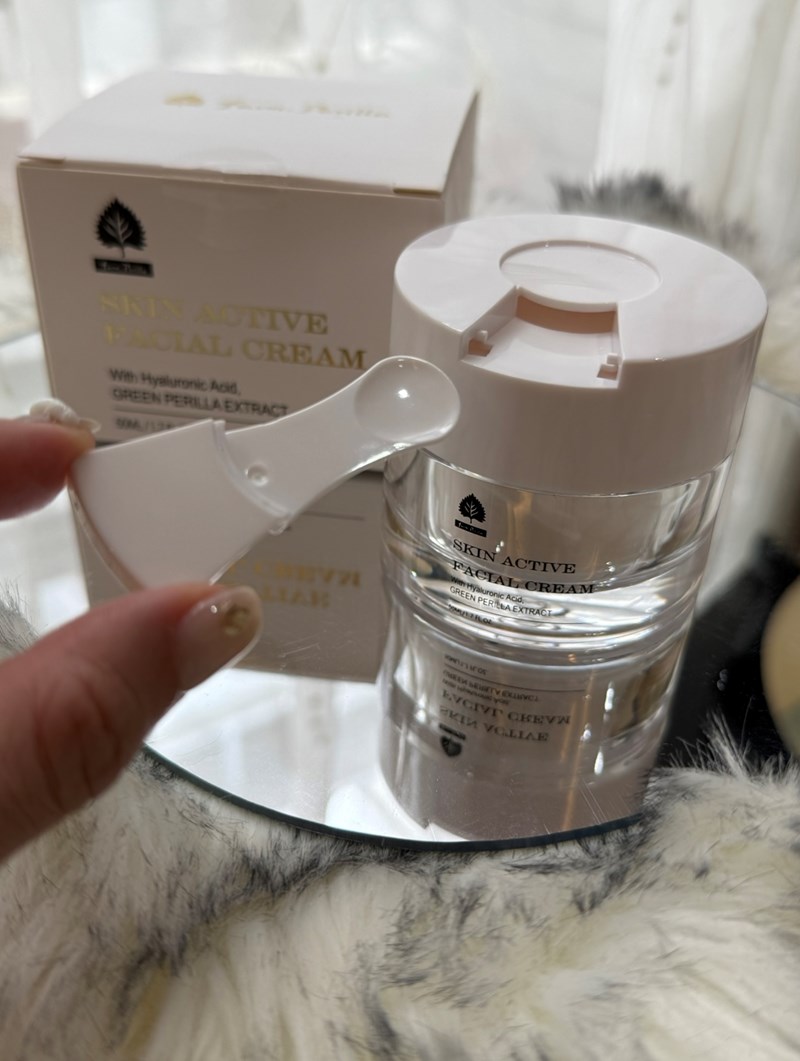 女人知己試用大隊,口碑行銷,部落客行銷,FarmPerilla 賦活修護面霜,自然綠紫蘇,無農藥,清爽不黏膩,滋潤肌膚,一抹有感